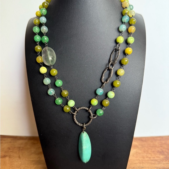 Vintage Rustic Elegant Green and Yellow Beaded Sterling Necklace - Picture 16 of 16